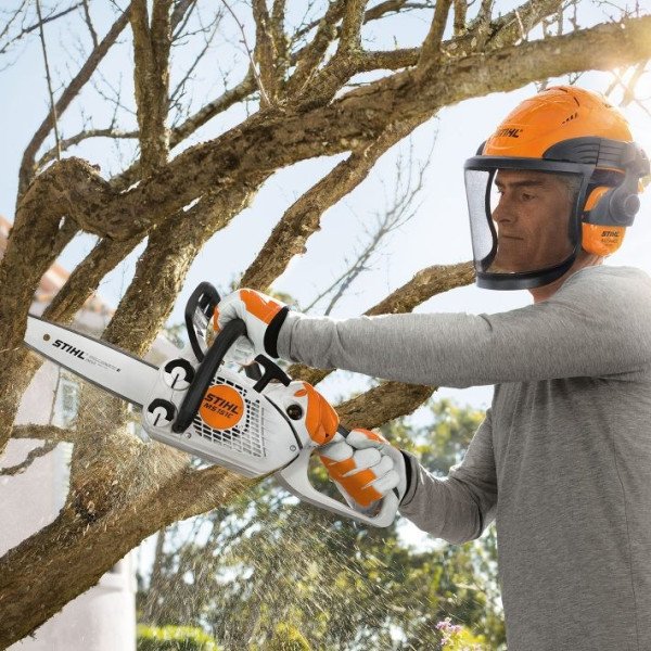 Tronçonneuse thermique STIHL MS 151 C-E 30 cm – Image 2